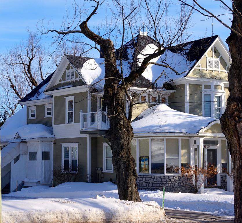 La Maison Drew B&B Magog Extérieur photo